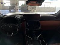 23款 LX600 4座 VIP