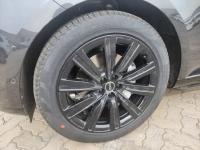 路虎揽胜行政3.0汽油