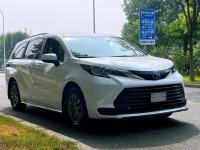 2024款 丰田塞纳2.5L 油电混合 四驱 LE