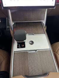 路虎揽胜行政3.0柴油