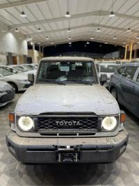 丰田酷路泽70系列