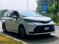 2024款 丰田塞纳2.5L 油电混合 四驱 LE