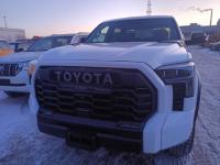 2024款 丰田坦途 3.5T 混动 四门 LTD TRD Pro