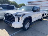 2024款 丰田坦途 3.5T 四门 SR5