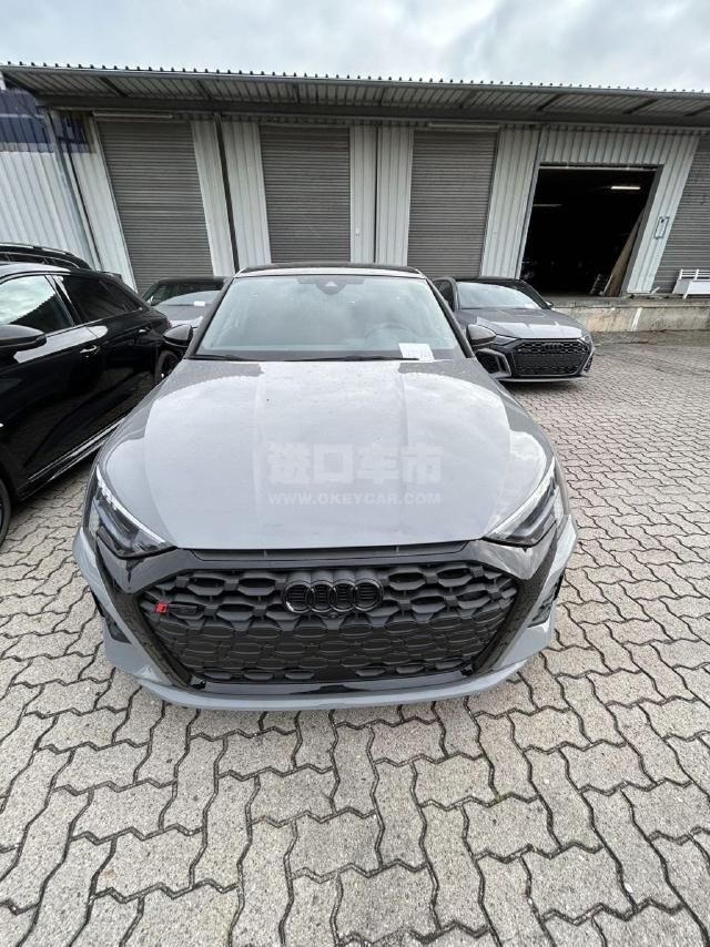 欧版2023款 奥迪RS 3 2.5T