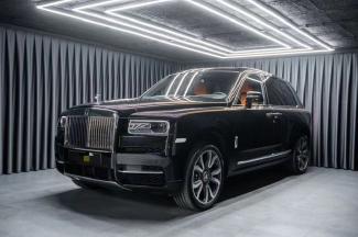 2024款 劳斯莱斯库里南(Cullinan) 6.7T Black Badge 分期送三年整车质保 提前还款无违约金手续费 ➕ 15722062000