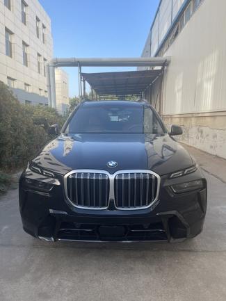 2024款 宝马X7 xDrive40i M运动 行政包 天津港最低价格！请联系周经理 18722211722 （同微信） 