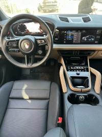 保时捷卡宴(凯宴)