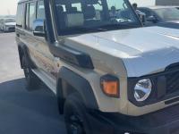 2024款 丰田酷路泽70系列 4.5T LC76 柴油 铝轮