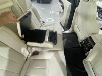 路虎揽胜行政4.4汽油