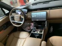 路虎揽胜行政4.4汽油