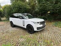 路虎揽胜行政3.0汽油