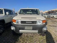 2022款 丰田FJ酷路泽 4.0L GX-R 两气 蠕行 大屏