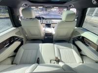 路虎揽胜行政3.0汽油