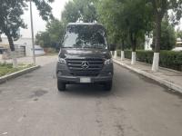 2023款 奔驰斯宾特2.0T 柴油 高顶