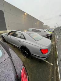 24款 4.0T 雅度版