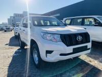 2023款 丰田霸道2700 2.7L TX 铁轮 外挂 天窗 丐版