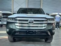 2023款 丰田酷路泽4000 4.0L GX-R 八气 20轮