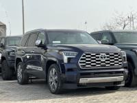 2024款 丰田红杉 3.5T 混动 四驱 Capstone顶点