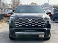 2024款 丰田红杉 3.5T 混动 四驱 Capstone顶点