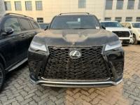 2024款 雷克萨斯LX600 LX600 7座 F-Sport运动