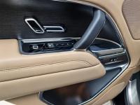 路虎揽胜行政3.0汽油