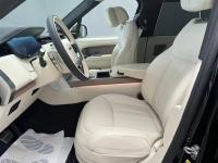 路虎揽胜行政3.0柴油