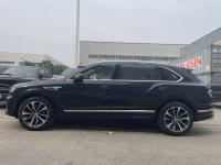 2023款 宾利添越4.0T 长轴 四座