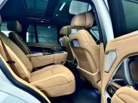 路虎揽胜行政3.0柴油