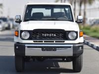 2024款 丰田酷路泽70系列 2.8T LC71 柴油 铁轮 卤素大灯