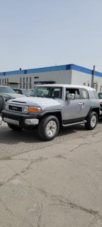 2023款 丰田FJ酷路泽 4.0L XTREME极限运动 八气