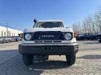 2024款 丰田酷路泽70系列 4.0L LC78 手动 汽油