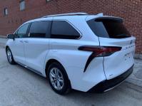 丰田塞纳(赛那)