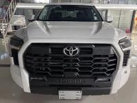 2024款 丰田坦途 3.5T 四门 SR5 TRD Sport运动