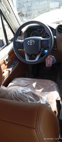 丰田酷路泽70系列