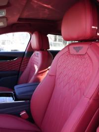 24款 4.0T 雅度版