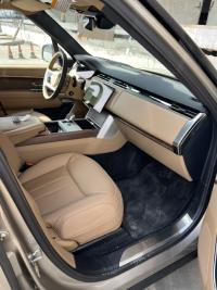 路虎揽胜行政3.0柴油