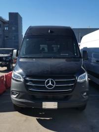 2023款 奔驰斯宾特 2.0T 汽油