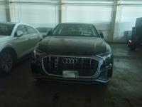 2023款 奥迪Q8 3.0T S-line