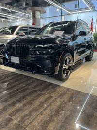 宝马X7