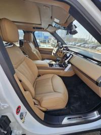 路虎揽胜行政3.0柴油