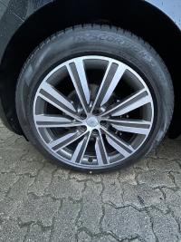 路虎揽胜行政3.0汽油