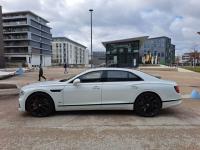 2024款 宾利飞驰 4.0T 雅度版