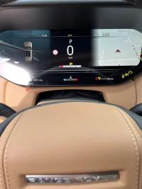 路虎揽胜行政3.0汽油