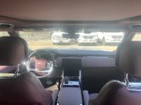 路虎揽胜行政3.0汽油