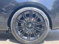 路虎揽胜行政4.4汽油