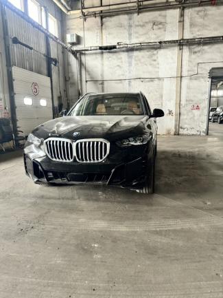 2024款 宝马X5 xDrive40i M运动Pro 豪华包 联系方式：15522748577 （同微信）可视频验车 大商无欺 无隐藏消费