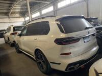 宝马X7