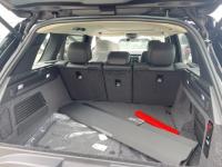 路虎揽胜行政3.0汽油