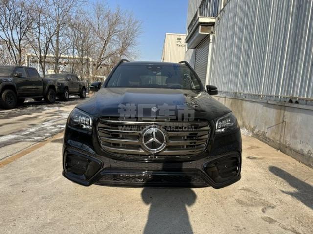 美规2024款 奔驰GLS450 6座 AMG包 顶峰包